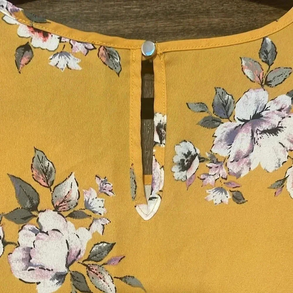 Alice Blue | blouse, EUC medium, like new. - Picture 7 of 11